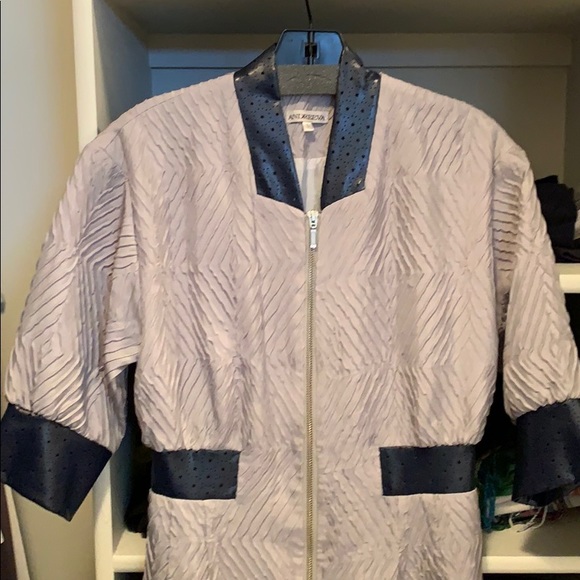 Speechless in my closet - Picture 1 of 11